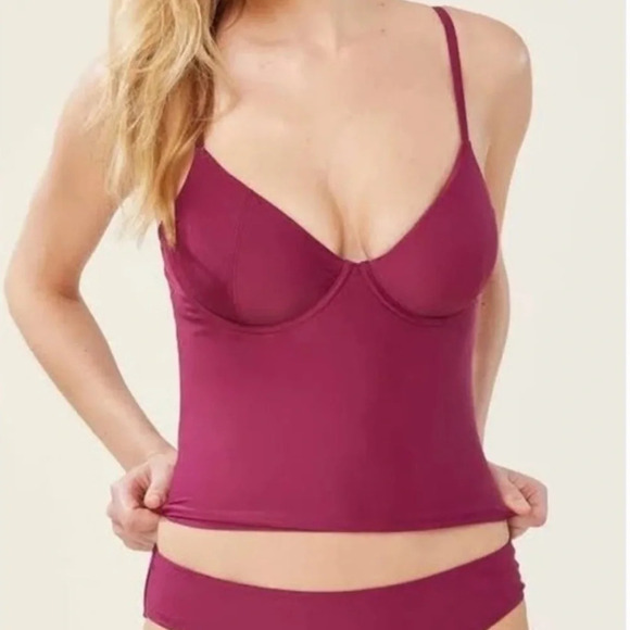 Andie The Canary Tank Top swim Plum Medium - Picture 1 of 7